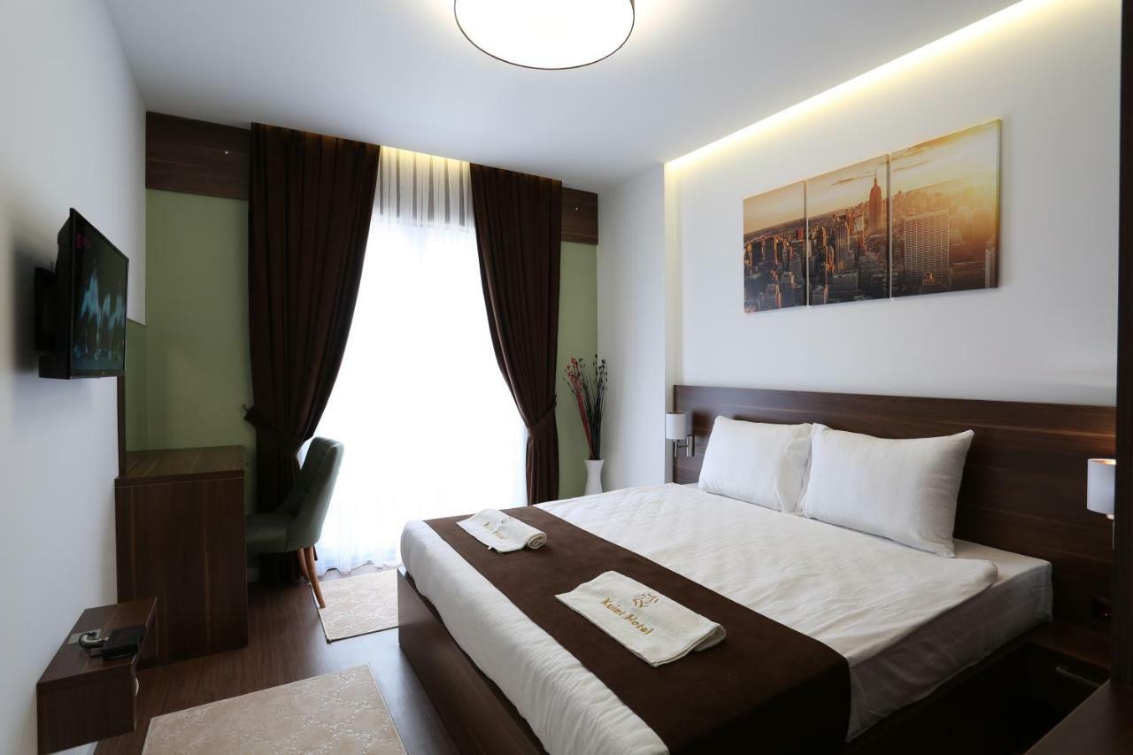 Kuint Hotel Peje Buitenkant foto