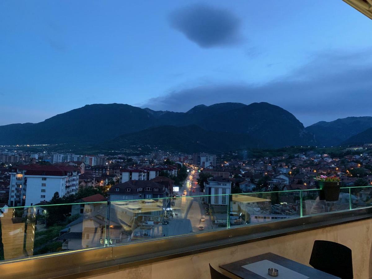 Kuint Hotel Peje Buitenkant foto