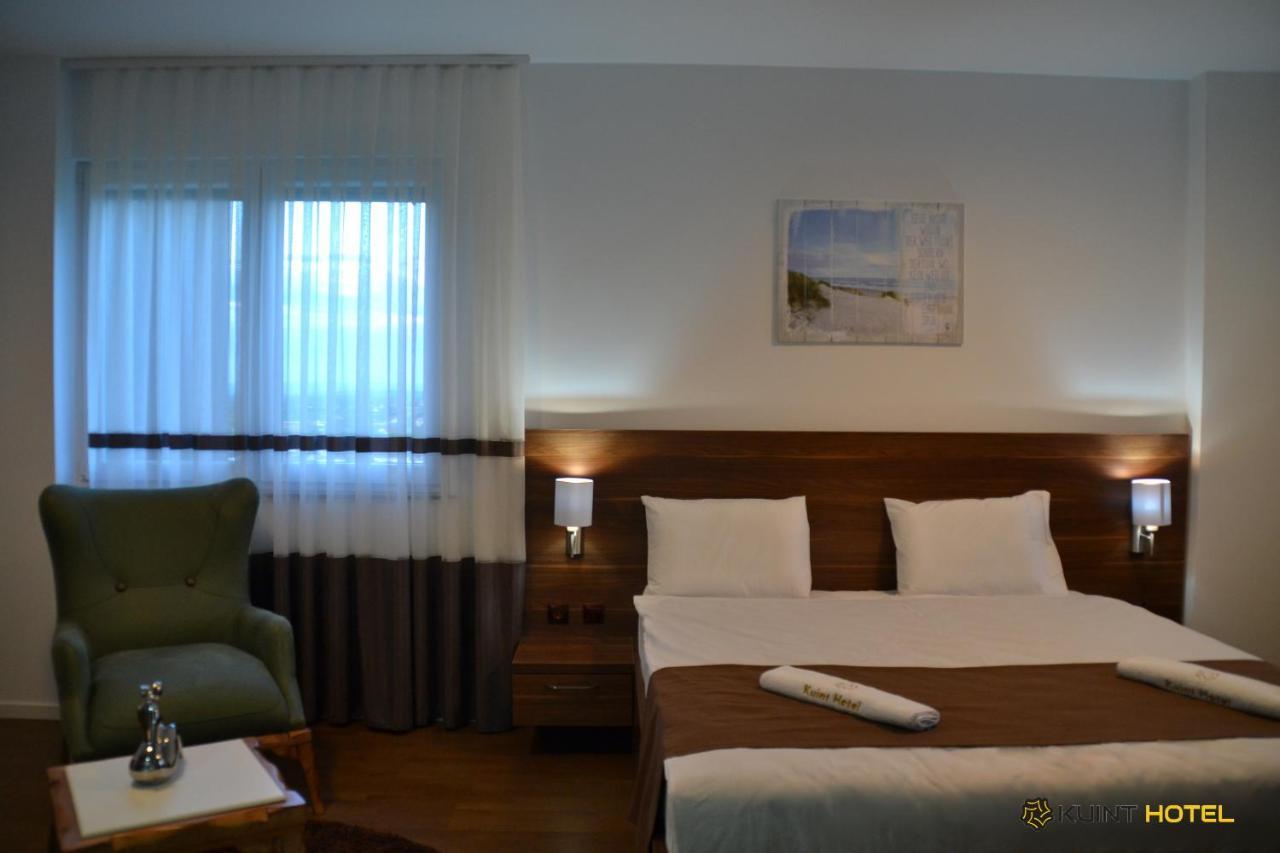 Kuint Hotel Peje Buitenkant foto