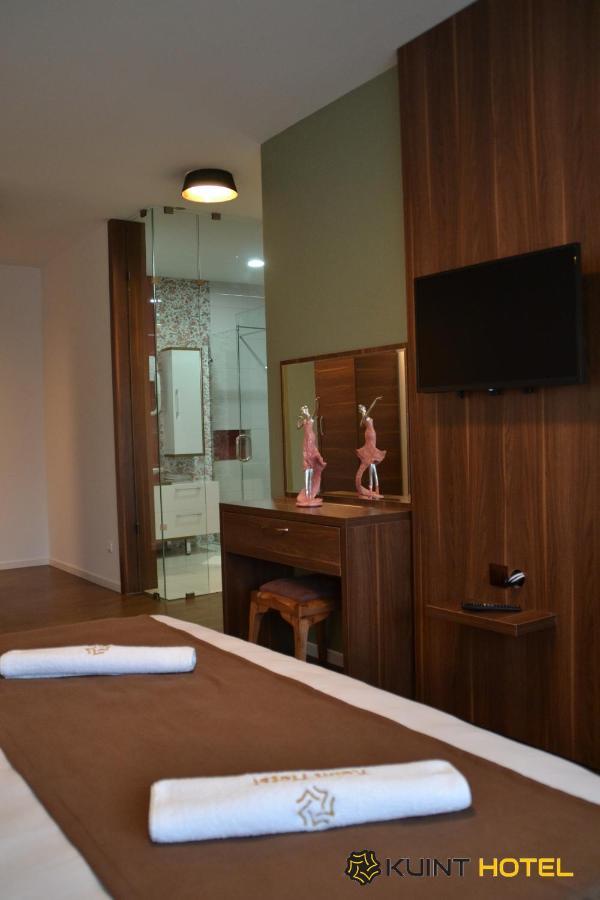 Kuint Hotel Peje Buitenkant foto